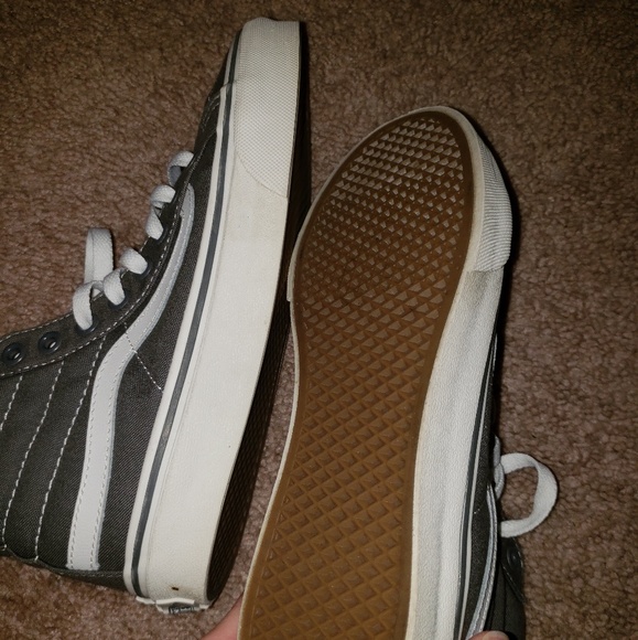 Van's shoes - Picture 2 of 4